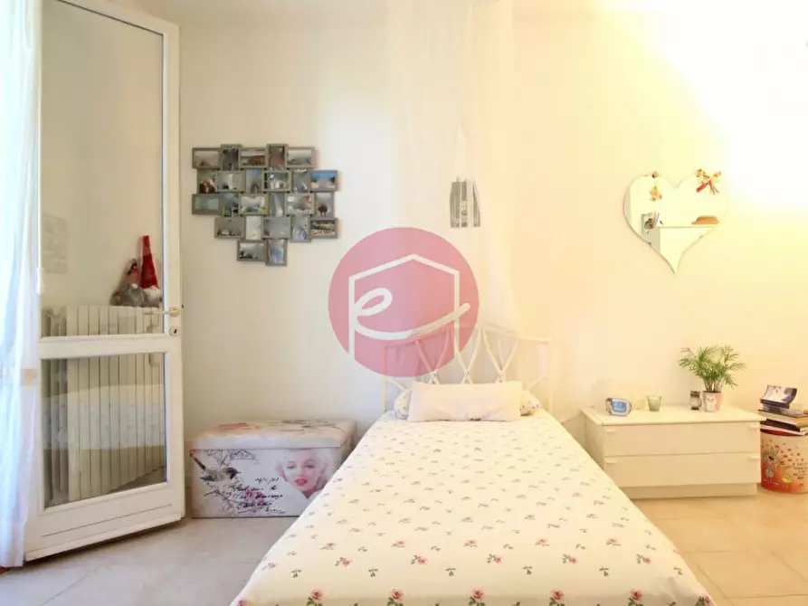 Immagine 13 di Villa in vendita  a Cesena