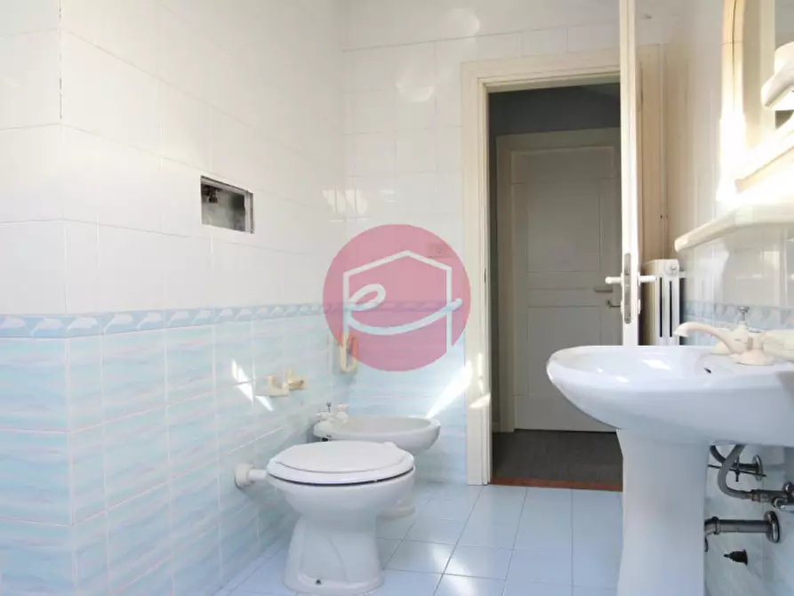 Immagine 29 di Villa in vendita  a Cesena