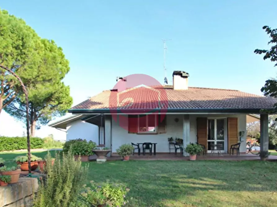 Immagine 35 di Villa in vendita  a Cesena