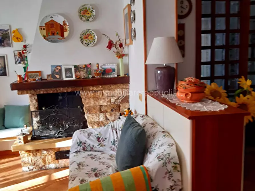 Immagine 3 di Appartamento in vendita  a Sinalunga