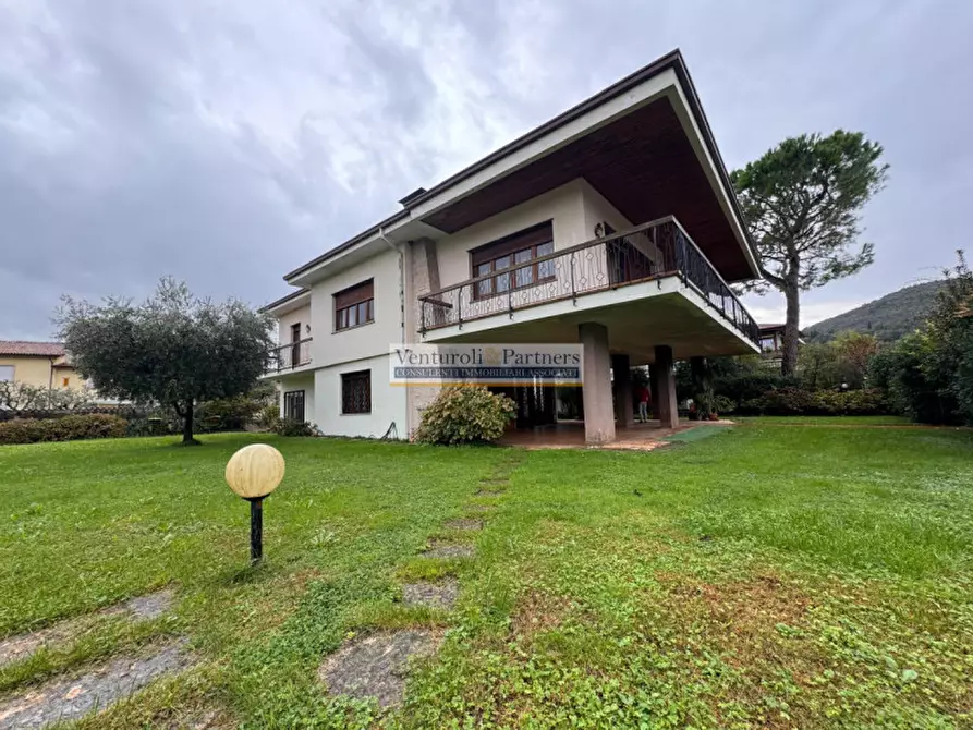 Immagine 2 di Villa in vendita  in Viale Ferretti a Gavardo