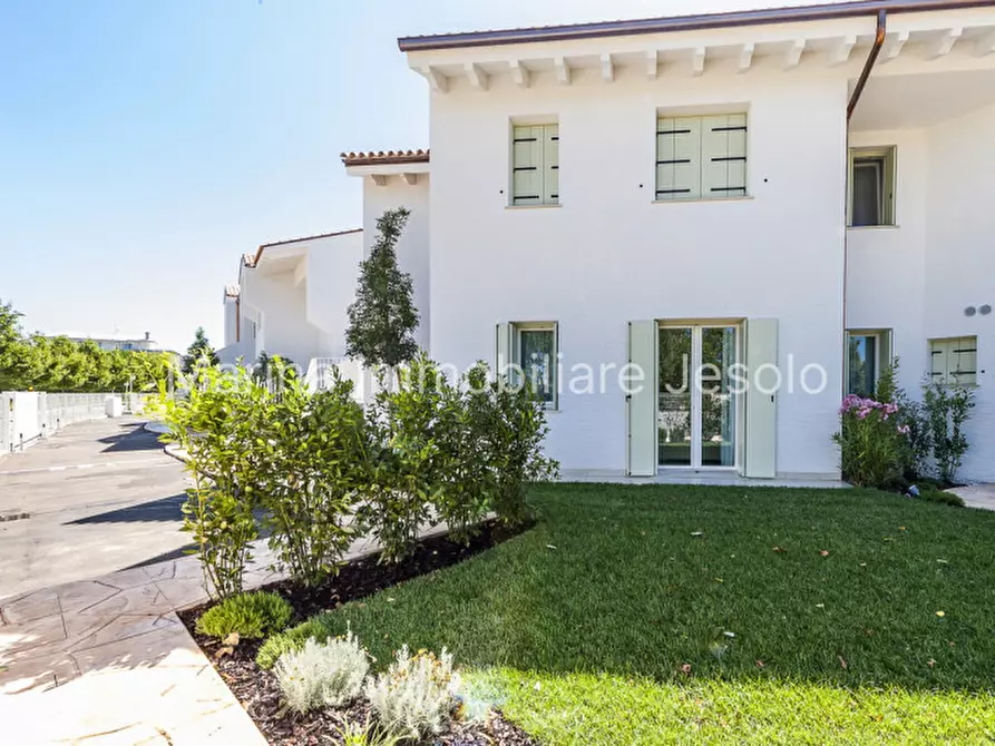 Immagine 5 di Appartamento in vendita  a Jesolo