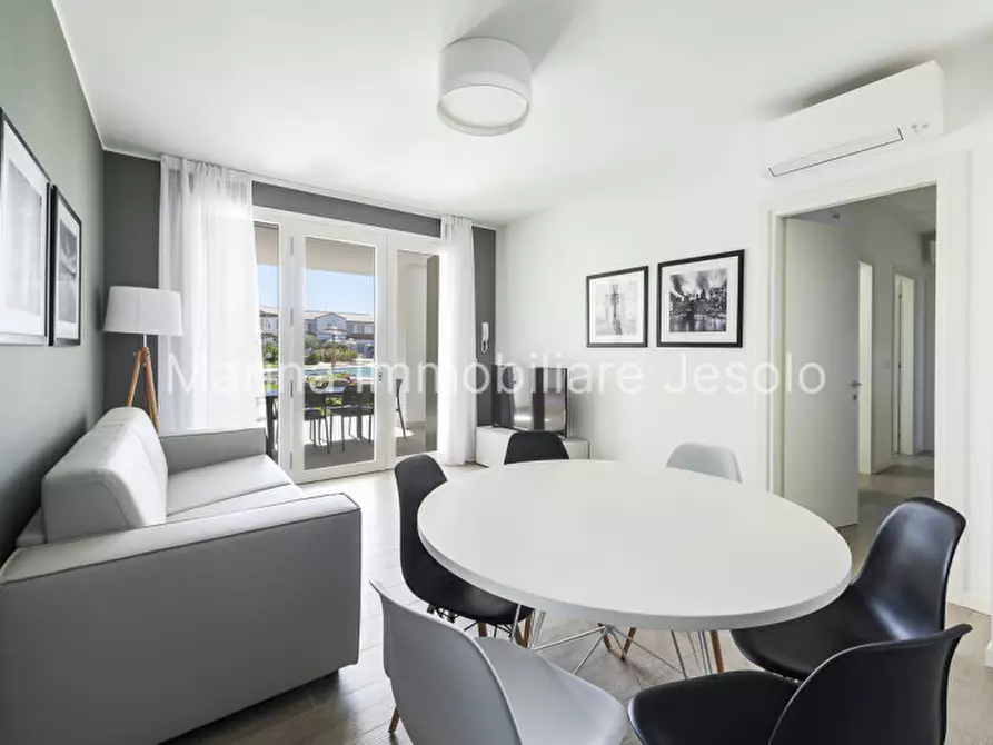 Immagine 8 di Appartamento in vendita  a Jesolo