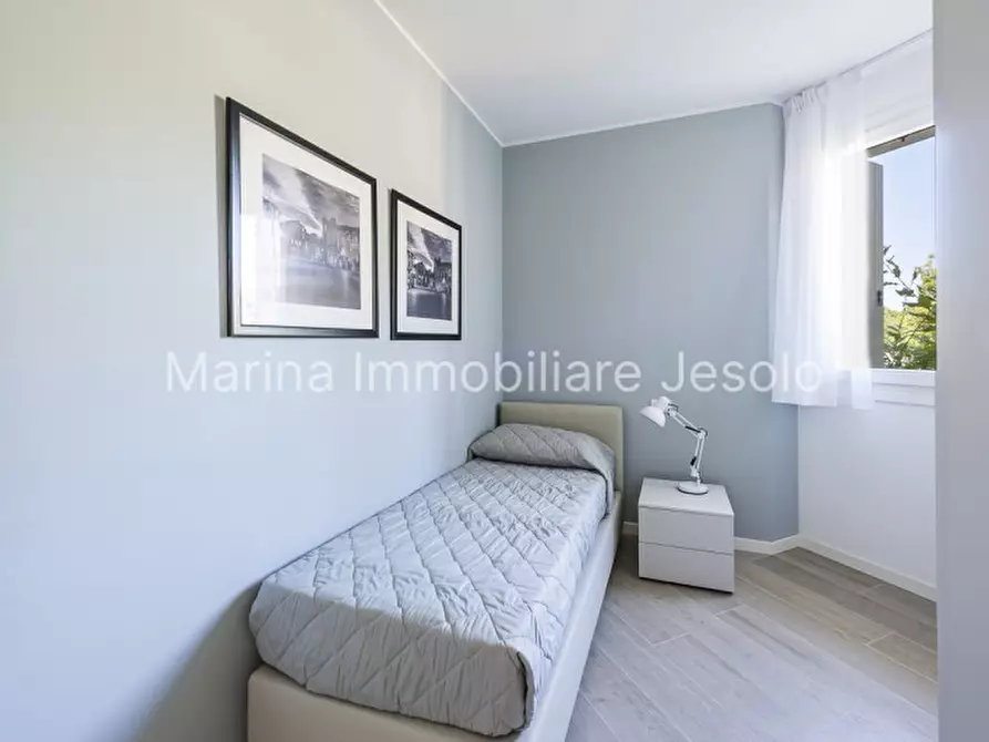 Immagine 22 di Appartamento in vendita  a Jesolo