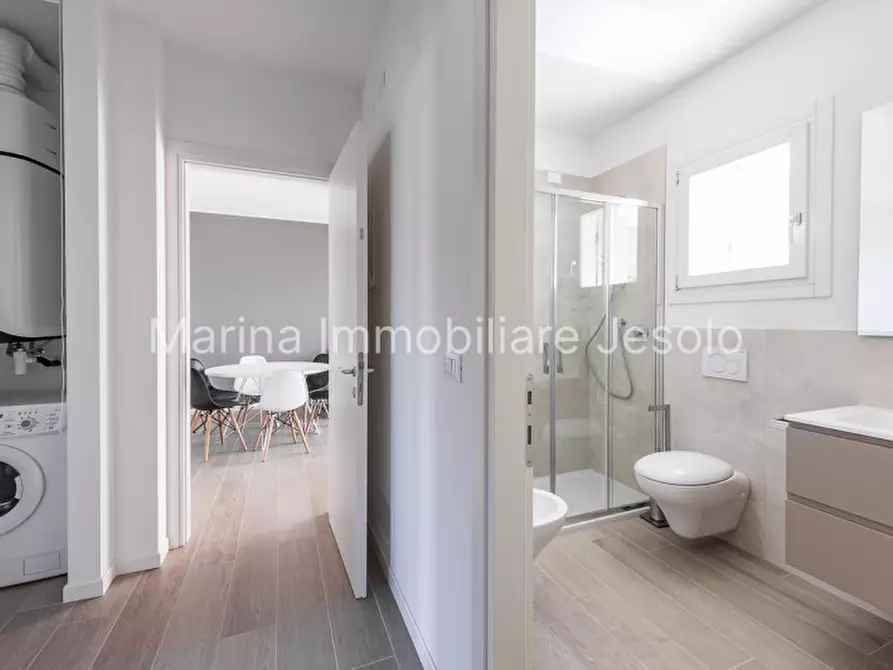 Immagine 24 di Appartamento in vendita  a Jesolo