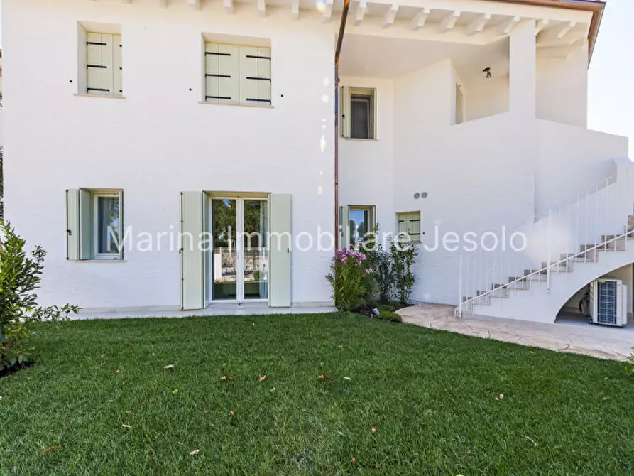 Immagine 27 di Appartamento in vendita  a Jesolo