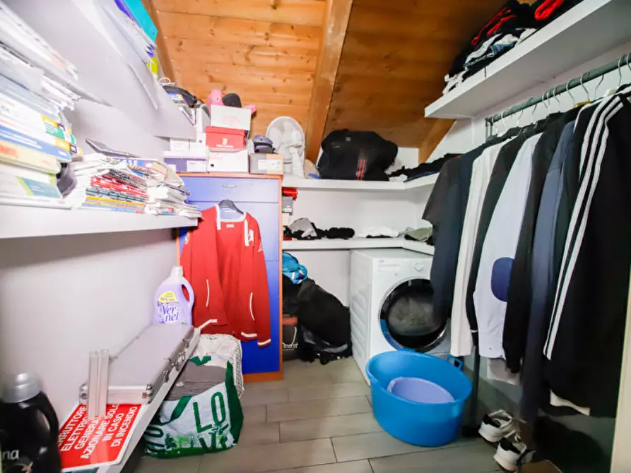 Immagine 32 di Villa in vendita  in Via como 20 a Settimo Torinese