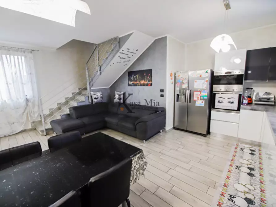 Immagine 2 di Villa in vendita  in Via como 20 a Settimo Torinese