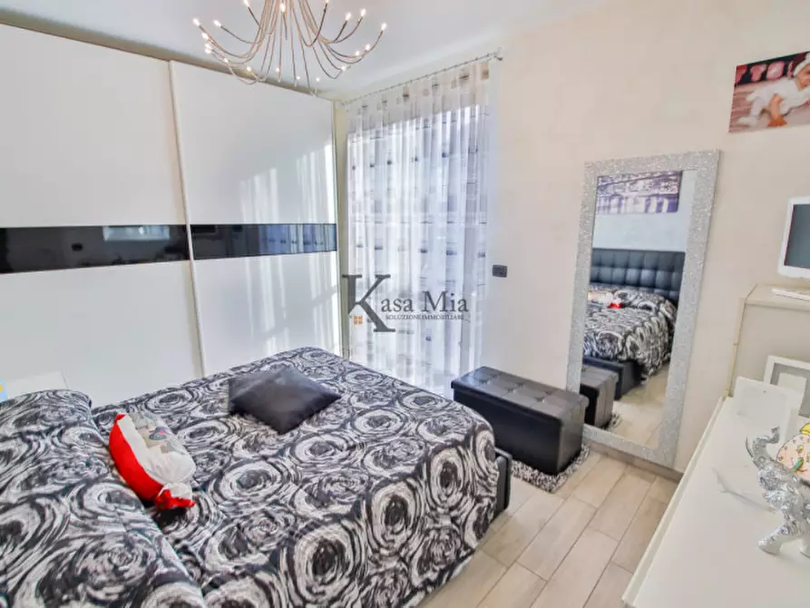 Immagine 9 di Villa in vendita  in Via como 20 a Settimo Torinese