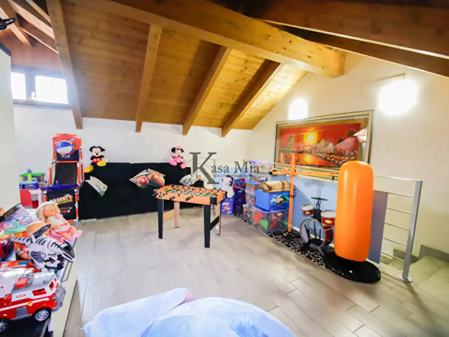 Immagine 20 di Villa in vendita  in Via como 20 a Settimo Torinese