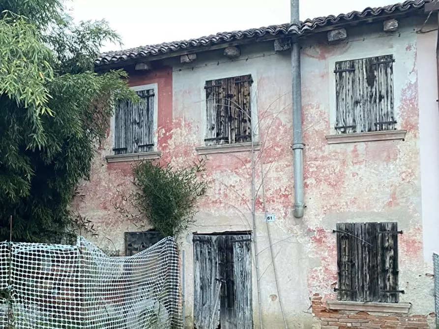 Immagine 14 di Rustico / casale in vendita  in Via del Marta a Resana