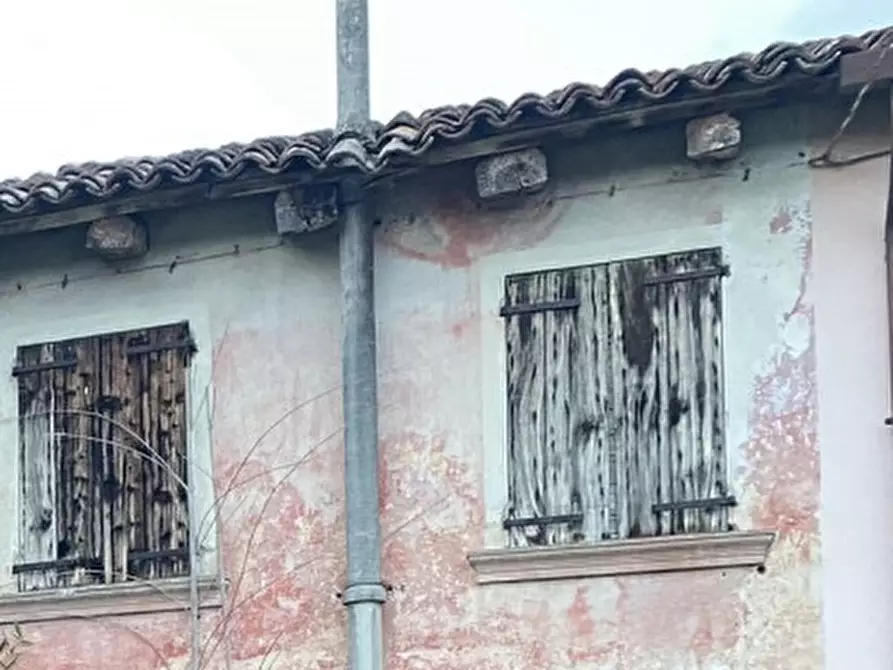 Immagine 15 di Rustico / casale in vendita  in Via del Marta a Resana