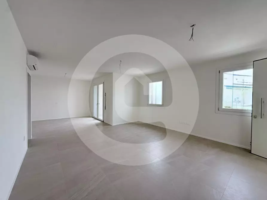 Immagine 2 di Appartamento in vendita  a Camposampiero