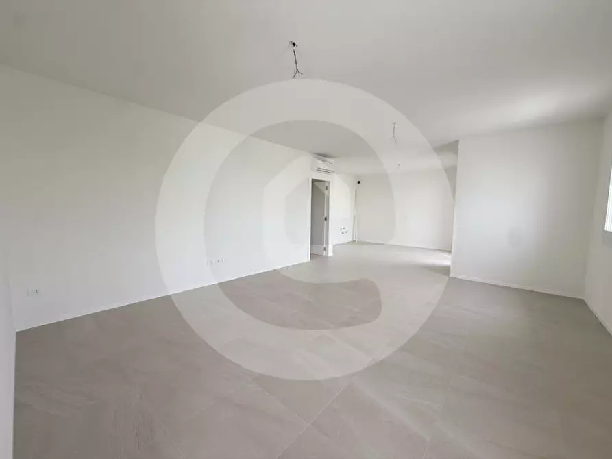 Immagine 1 di Appartamento in vendita  a Camposampiero