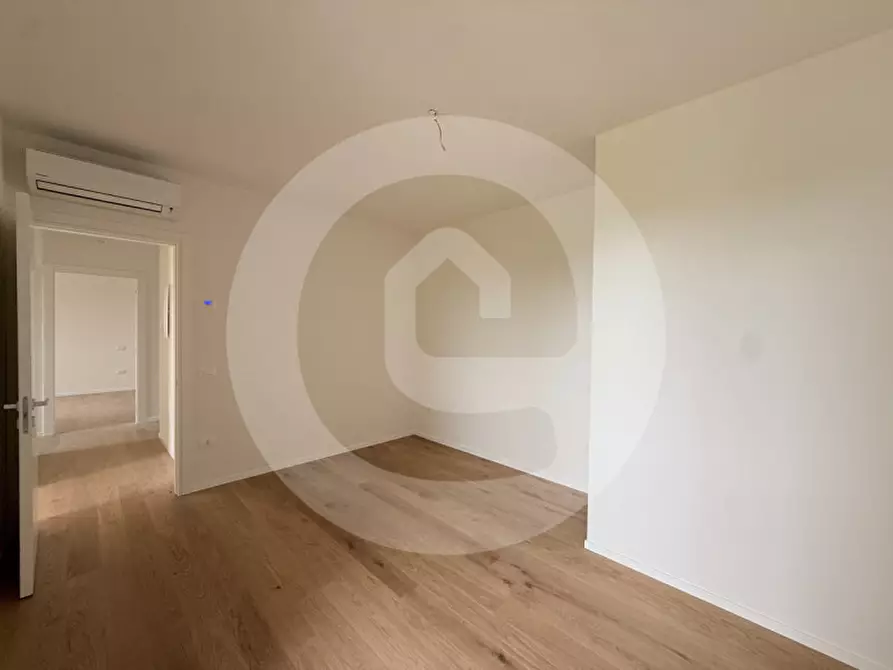Immagine 11 di Appartamento in vendita  a Camposampiero