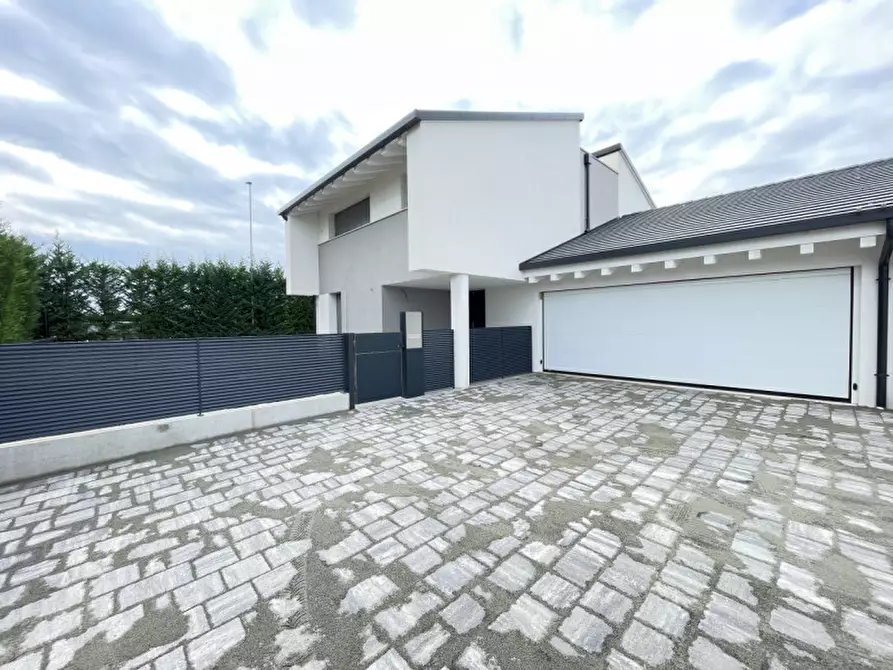 Immagine 5 di Casa bifamiliare in vendita  a Cittadella