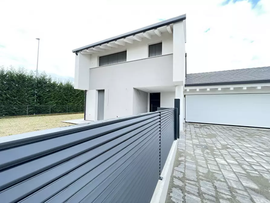 Immagine 6 di Casa bifamiliare in vendita  a Cittadella