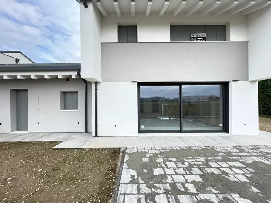 Immagine 9 di Casa bifamiliare in vendita  a Cittadella