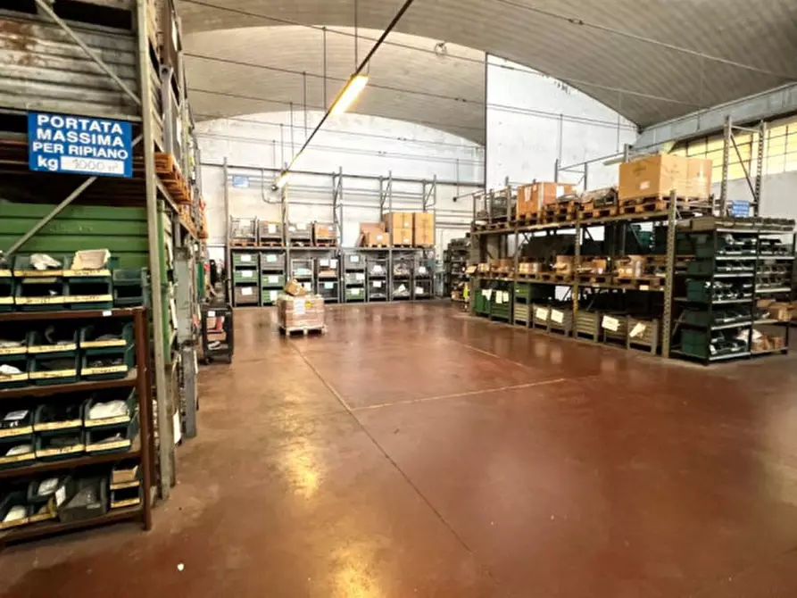 Immagine 1 di Capannone industriale in affitto  in via pierobon a Limena