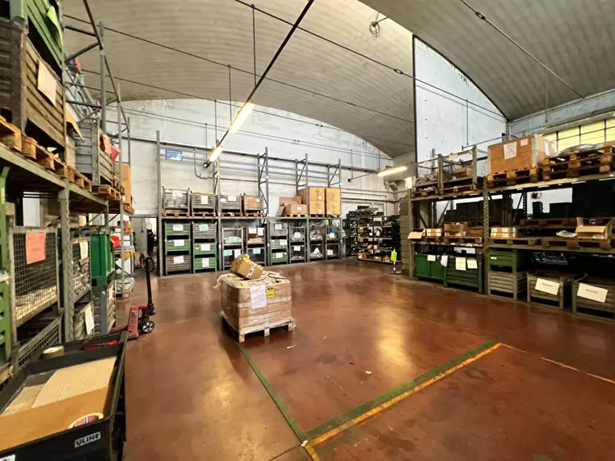 Immagine 8 di Capannone industriale in affitto  in via pierobon a Limena