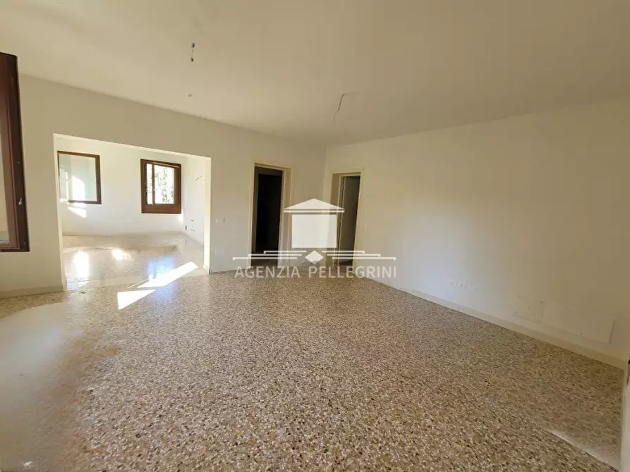 Immagine 7 di Appartamento in vendita  in VIA QUADRI a Vicenza