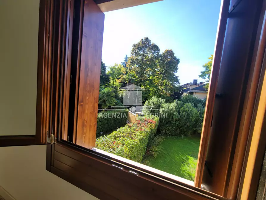 Immagine 13 di Appartamento in vendita  in VIA QUADRI a Vicenza