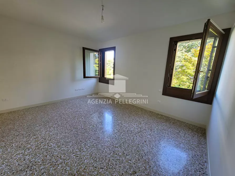 Immagine 14 di Appartamento in vendita  in VIA QUADRI a Vicenza