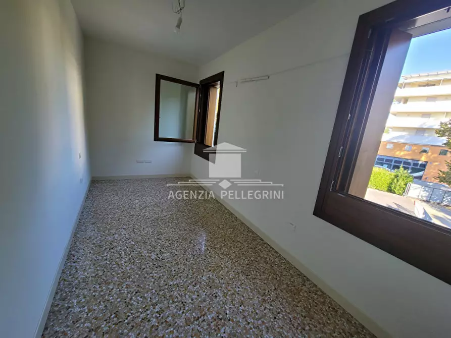 Immagine 25 di Appartamento in vendita  in VIA QUADRI a Vicenza