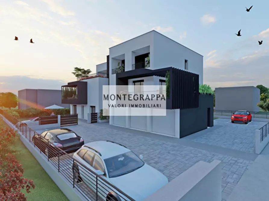 Immagine 4 di Attico in vendita  in Via Preula a San Martino Di Lupari