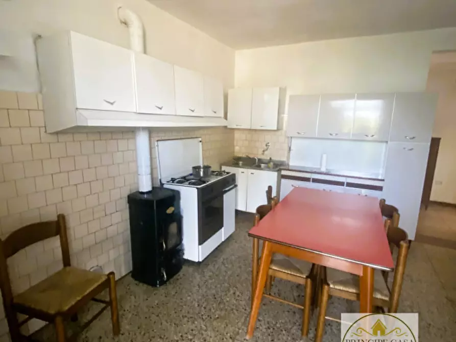 Immagine 2 di Casa bifamiliare in vendita  in Via Roma a Agna