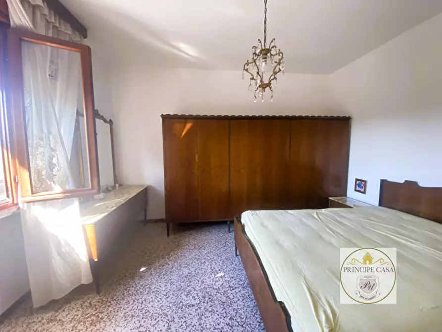 Immagine 8 di Casa bifamiliare in vendita  in Via Roma a Agna