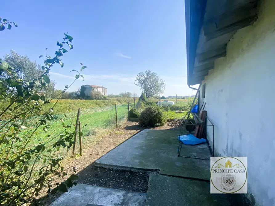 Immagine 16 di Casa bifamiliare in vendita  in Via Roma a Agna