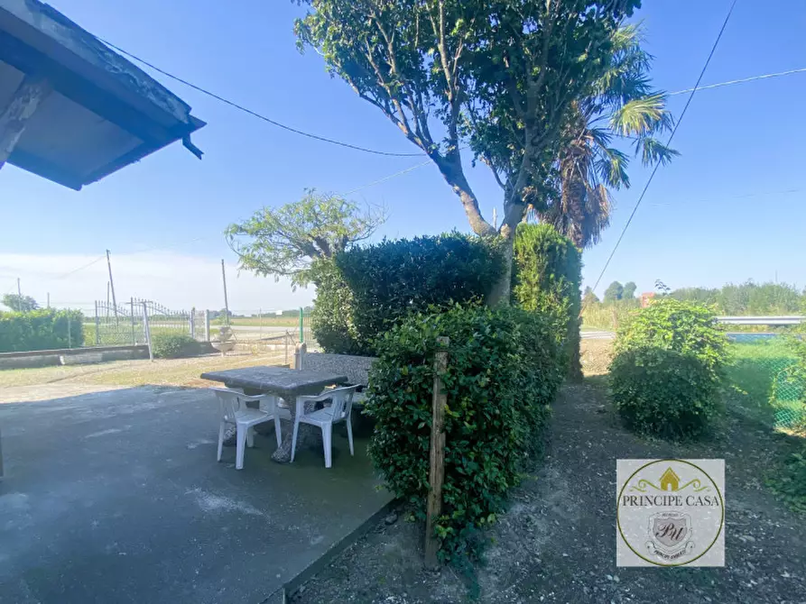 Immagine 18 di Casa bifamiliare in vendita  in Via Roma a Agna