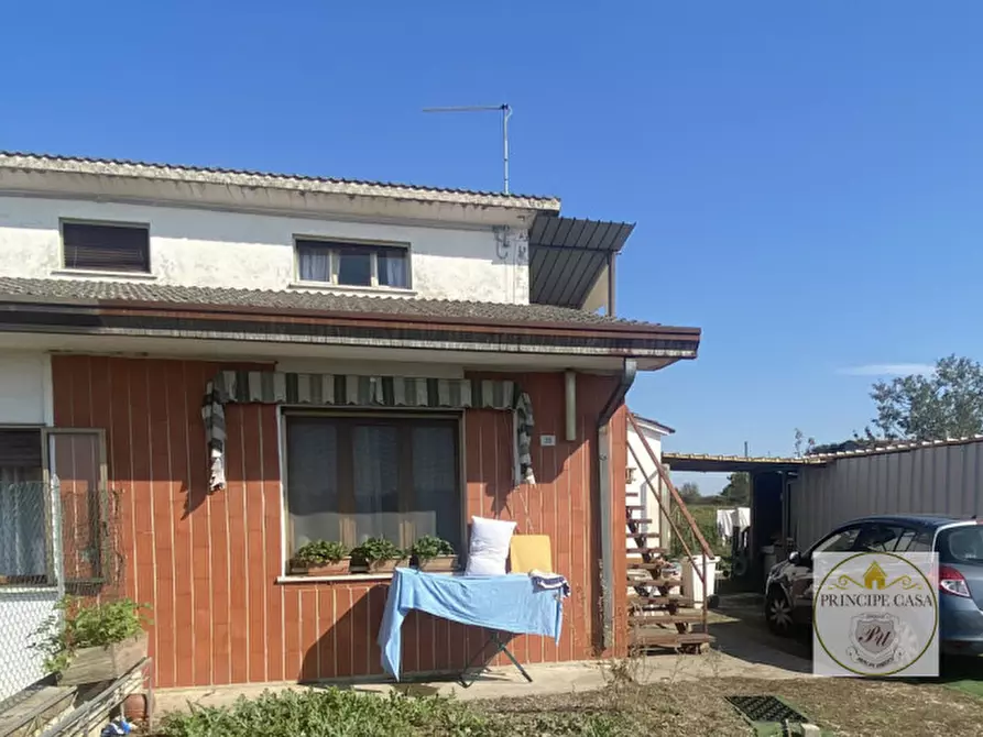 Immagine 22 di Casa bifamiliare in vendita  in Via Roma a Agna