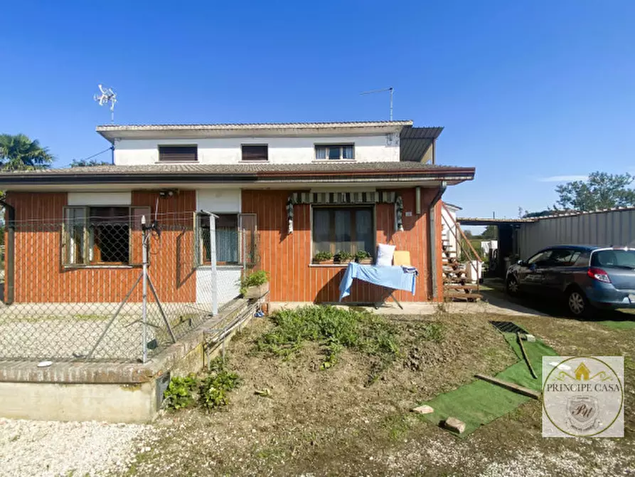 Immagine 23 di Casa bifamiliare in vendita  in Via Roma a Agna