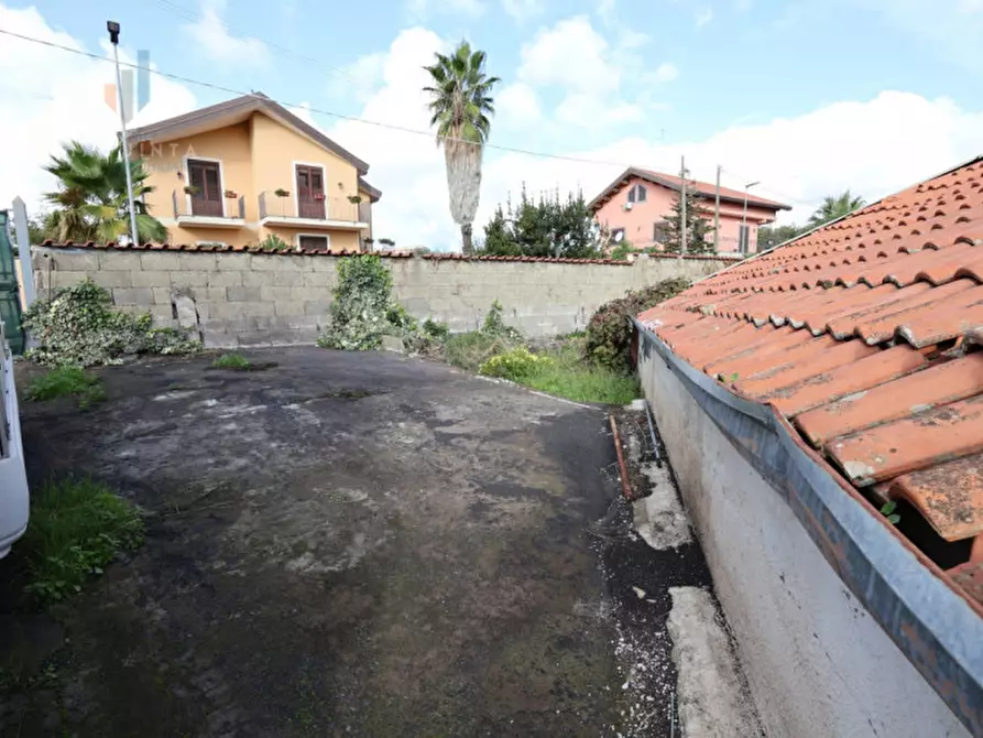 Immagine 17 di Casa indipendente in vendita  in via Enrico Fermi n.04 a Mascalucia