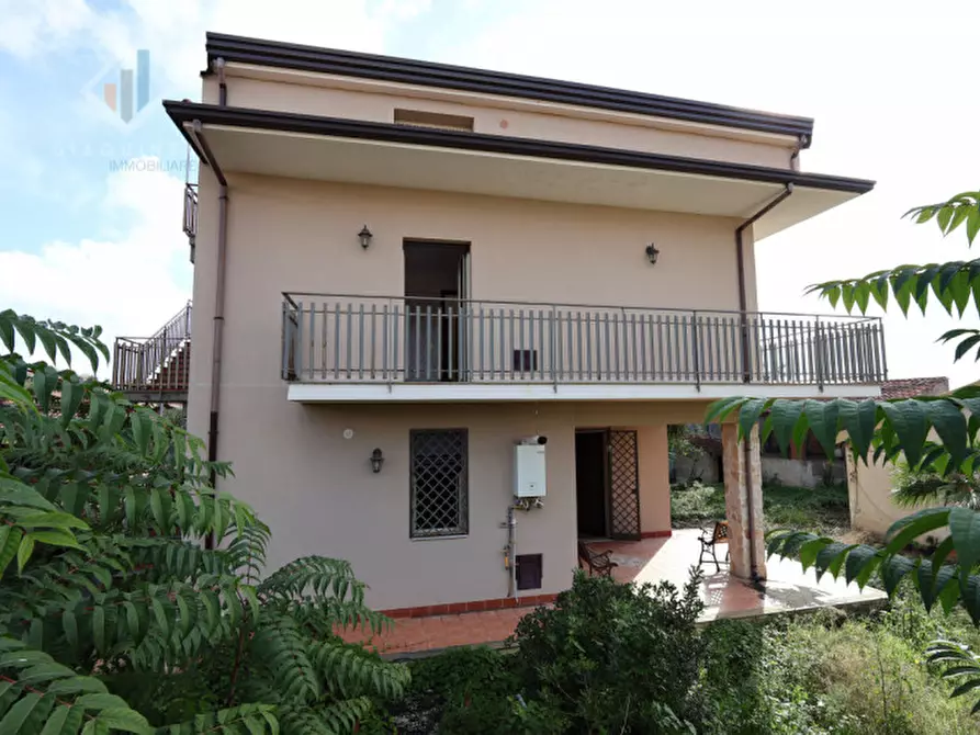 Immagine 21 di Casa indipendente in vendita  in via Enrico Fermi n.04 a Mascalucia