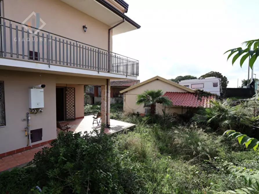 Immagine 28 di Casa indipendente in vendita  in via Enrico Fermi n.04 a Mascalucia