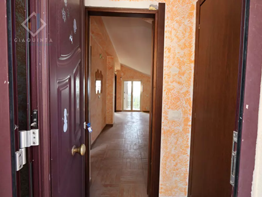 Immagine 40 di Casa indipendente in vendita  in via Enrico Fermi n.04 a Mascalucia