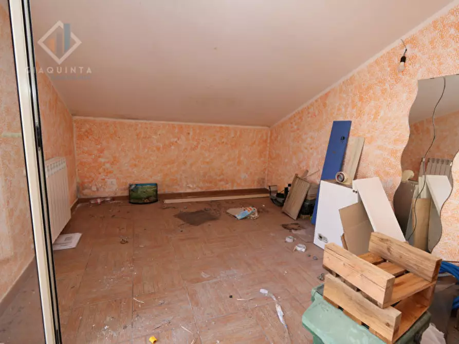 Immagine 44 di Casa indipendente in vendita  in via Enrico Fermi n.04 a Mascalucia