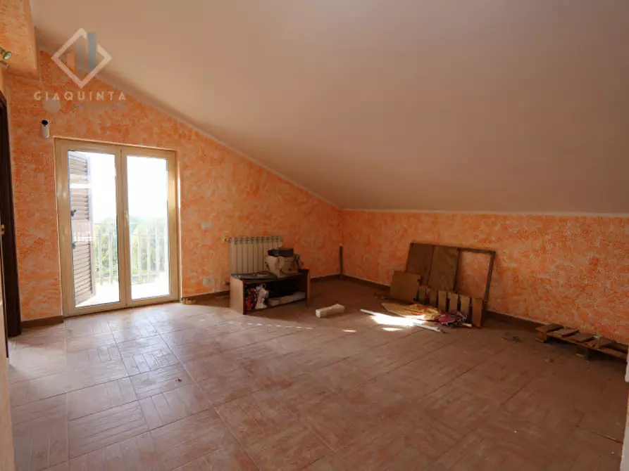 Immagine 46 di Casa indipendente in vendita  in via Enrico Fermi n.04 a Mascalucia