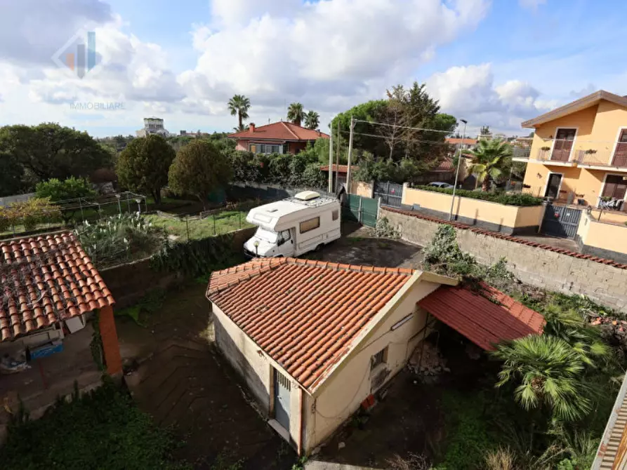 Immagine 51 di Casa indipendente in vendita  in via Enrico Fermi n.04 a Mascalucia