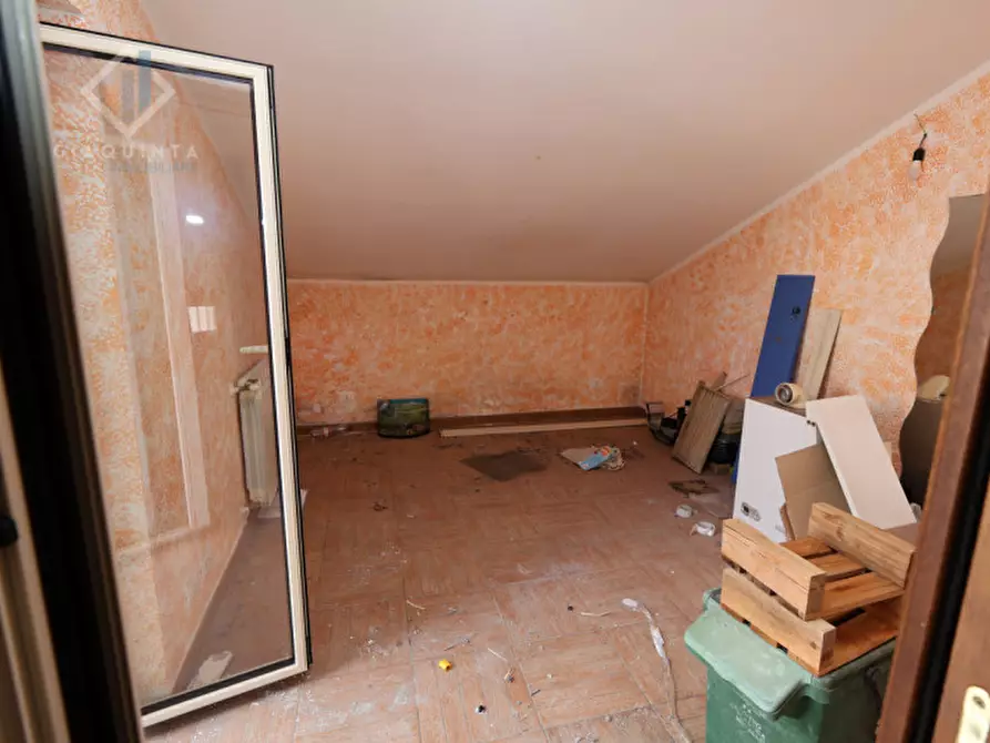 Immagine 52 di Casa indipendente in vendita  in via Enrico Fermi n.04 a Mascalucia