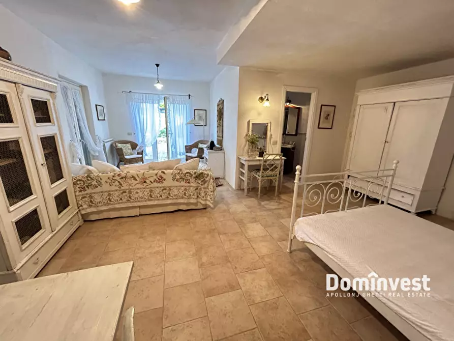 Immagine 30 di Villa in vendita  in Strada dell'Abbadia a Capalbio