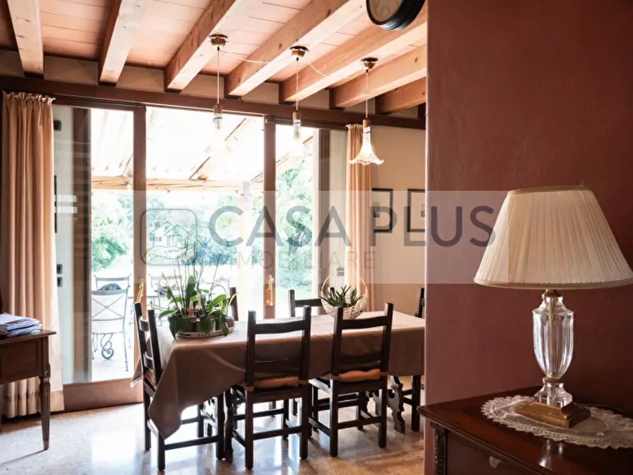 Immagine 13 di Rustico / casale in vendita  a Asolo