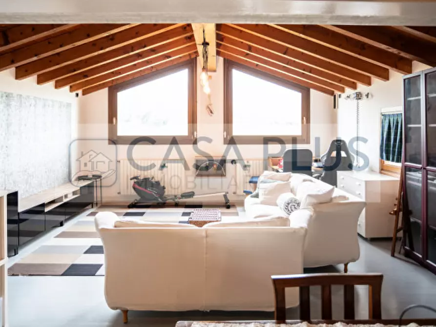 Immagine 31 di Rustico / casale in vendita  a Asolo