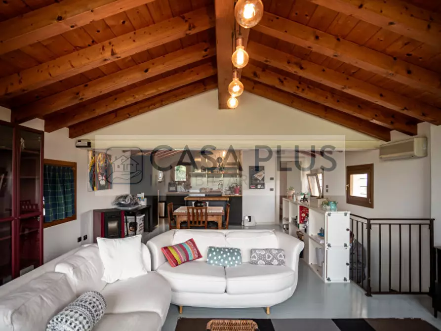 Immagine 33 di Rustico / casale in vendita  a Asolo