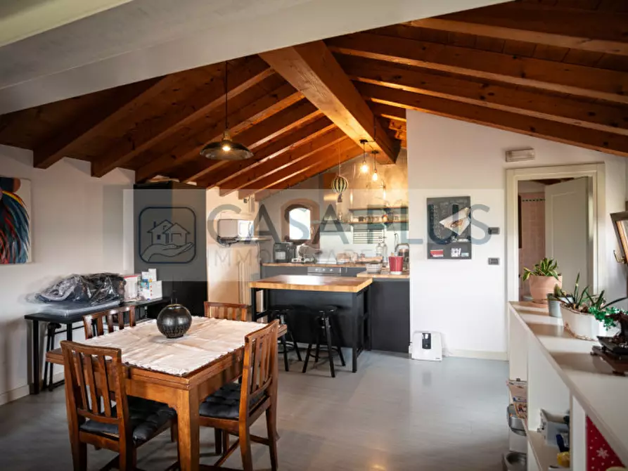 Immagine 34 di Rustico / casale in vendita  a Asolo