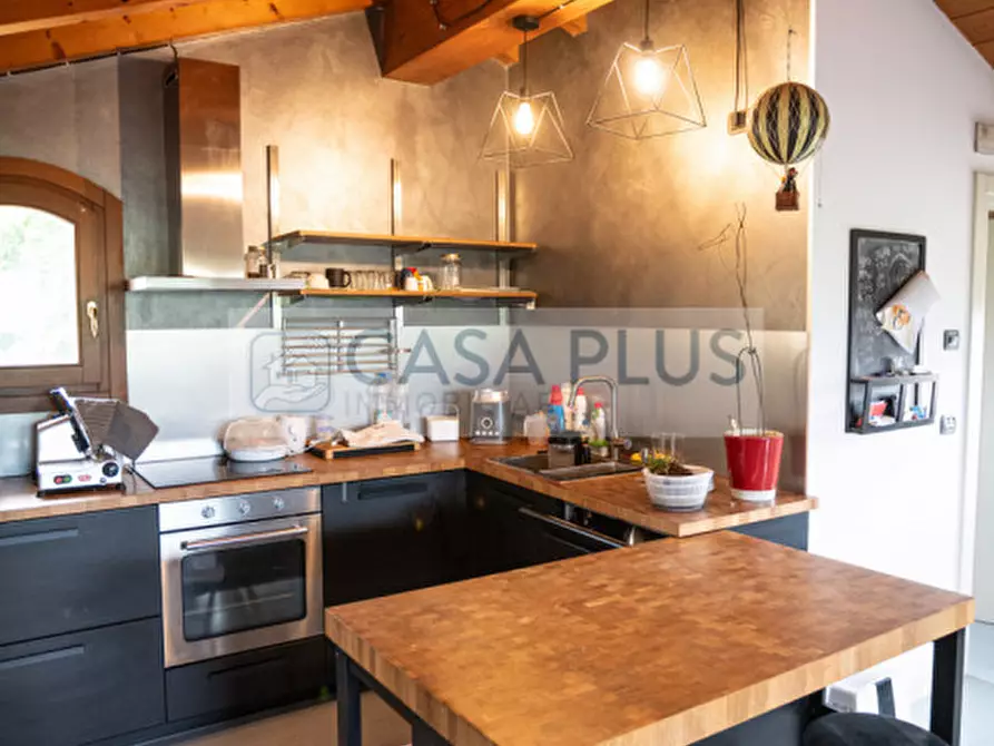 Immagine 36 di Rustico / casale in vendita  a Asolo