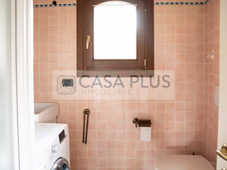 Immagine 37 di Rustico / casale in vendita  a Asolo